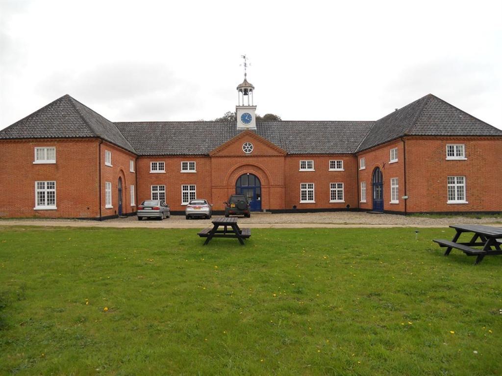 The Stables At Henham Park Bed & Breakfast Southwold Dış mekan fotoğraf